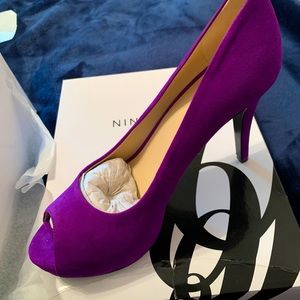 9 West Peep Toe Heels